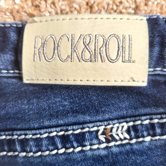 ♥️EUC♥️ ROCK & ROLL GIRLS JEANS - Picture 7 of 10